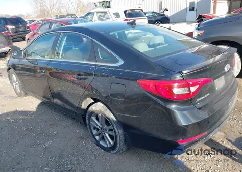 2015 Hyundai Sonata Se z USA, uszkodzony, nr VIN 5NPE24AF6FH155254